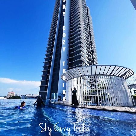 Sky Cozy Troika Residence, 1 Bedroom 4-6 Pax, 2 Bedrooms 6-8 Pax, Pool Vew, Sky & City View, Free Parking, Pool, Unlimited Wifi & Netflix Kota Bharu Esterno foto