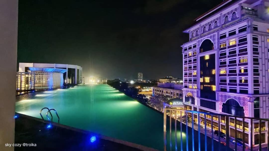 Sky Cozy Troika Residence, 1 Bedroom 4-6 Pax, 2 Bedrooms 6-8 Pax, Pool Vew, Sky & City View, Free Parking, Pool, Unlimited Wifi & Netflix Kota Bharu Esterno foto